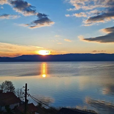 Royal View Apartments Struga Exteriör bild